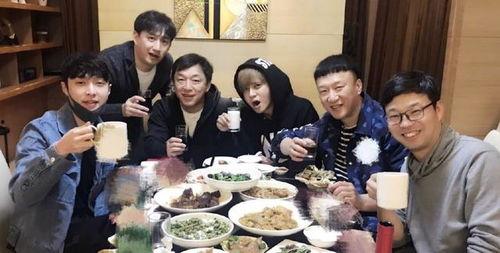 娱乐吃瓜趣文,明星们的幕后趣闻大放送